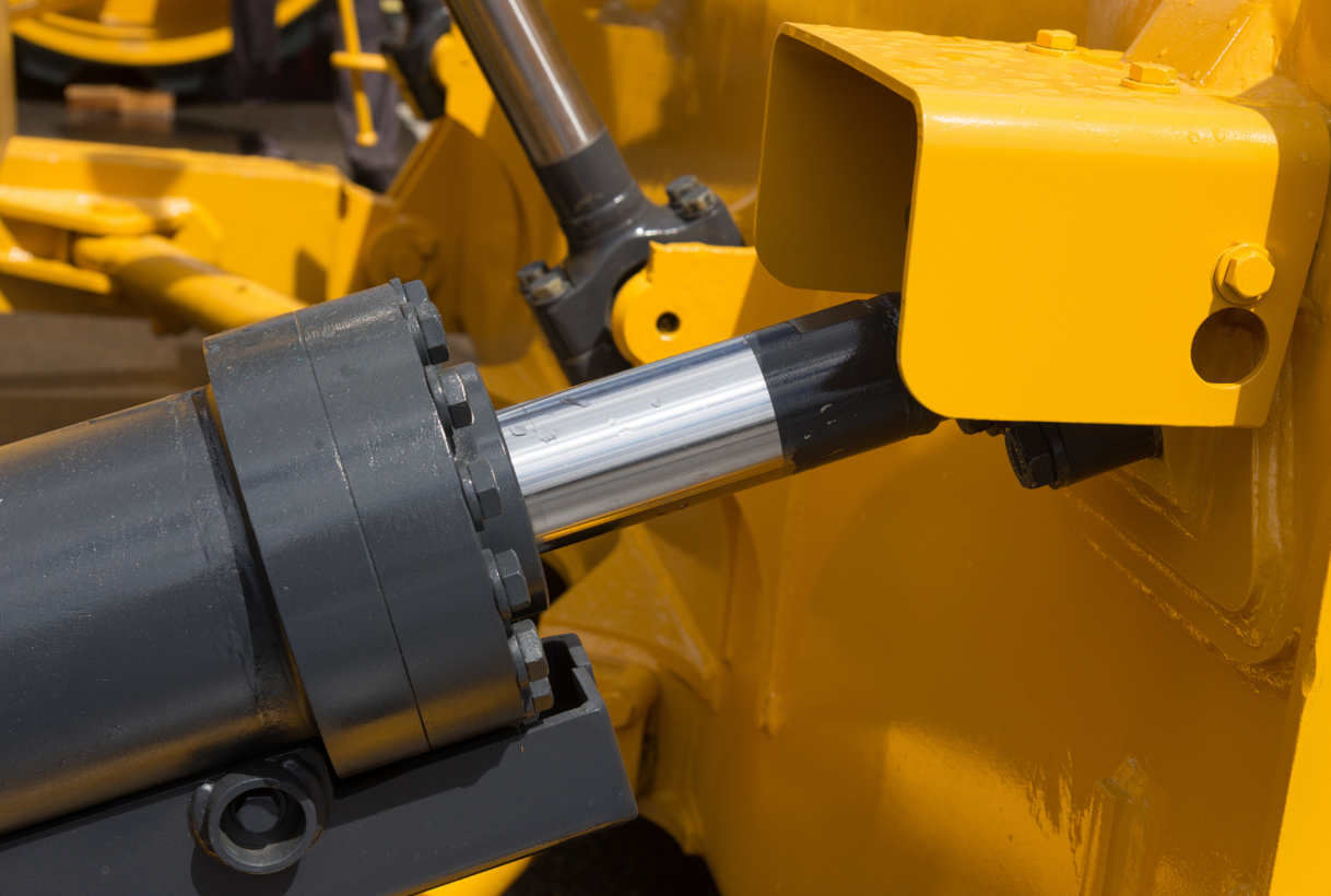 油圧システムの過熱: 原因、リスク、および実証済みの解決策